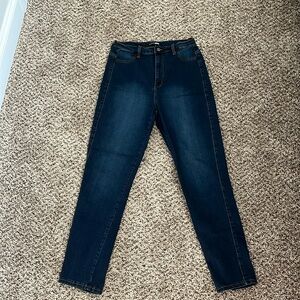 Fashion Nova Kylie Jenner Jeans (high rise dark wash original fit)